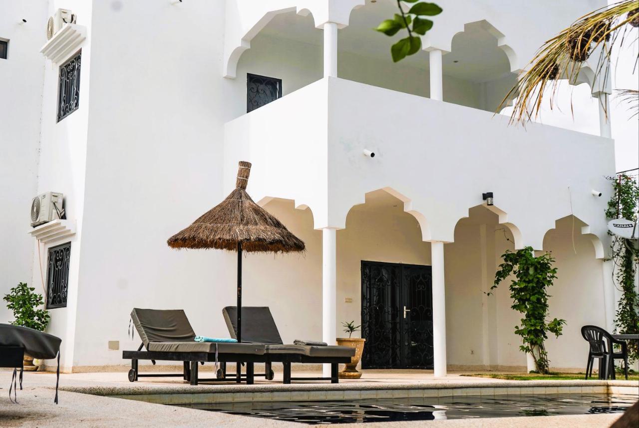 La Baraka, Extravagant Villa For 8 With Pool In Saly Gandigal Buitenkant foto