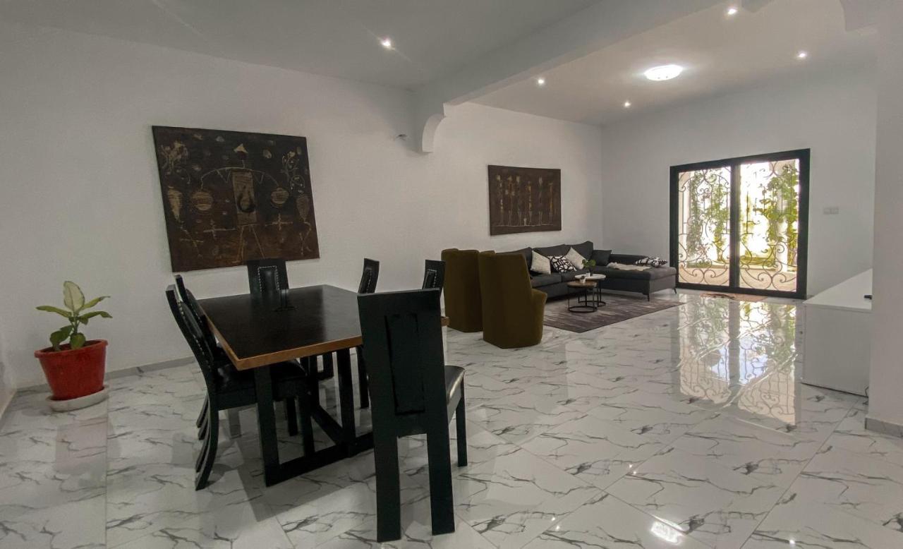 La Baraka, Extravagant Villa For 8 With Pool In Saly Gandigal Buitenkant foto
