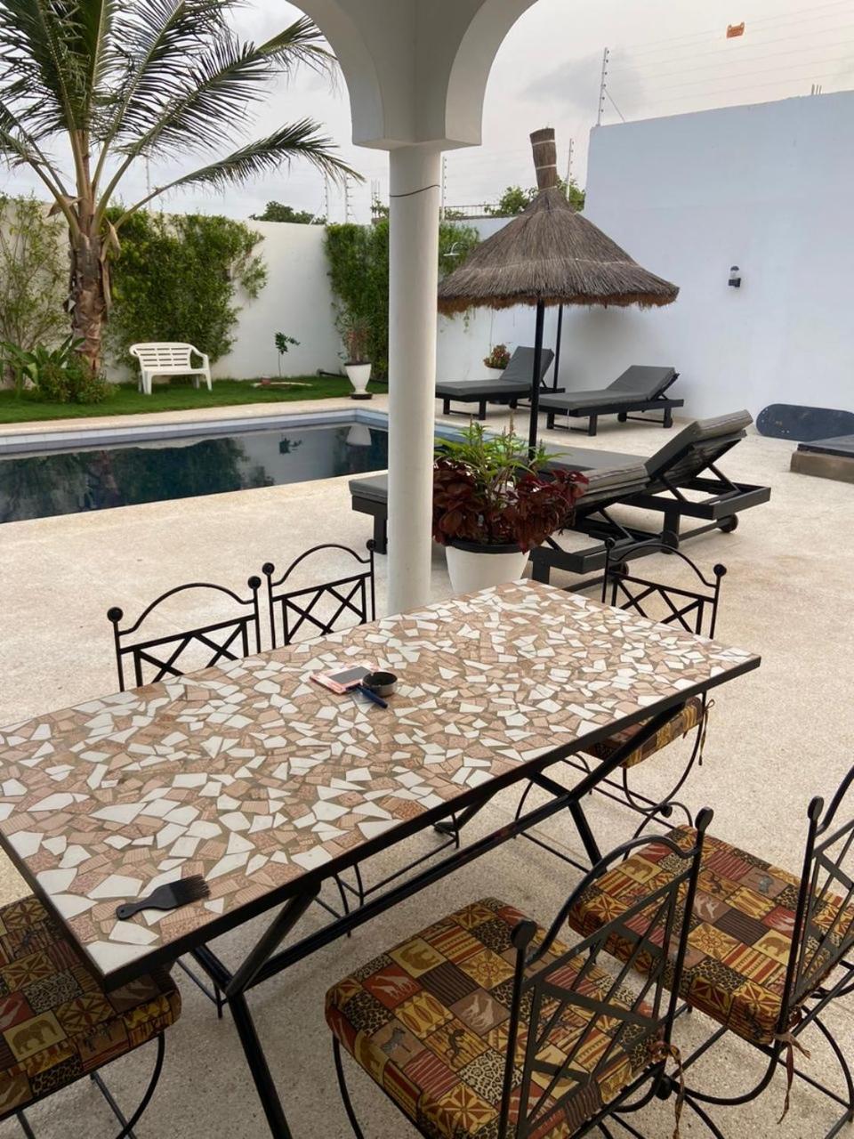 La Baraka, Extravagant Villa For 8 With Pool In Saly Gandigal Buitenkant foto